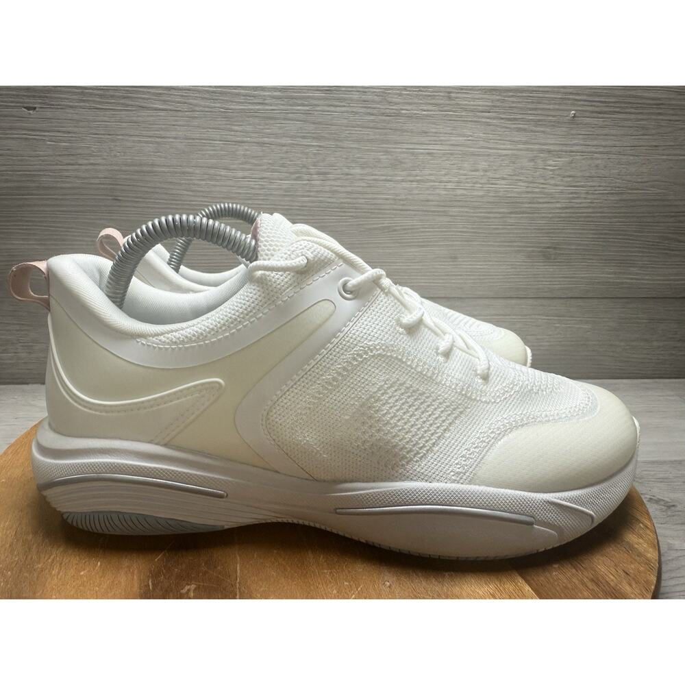 Easy Spirit Denise Austin Sneakers. Women’s 9.5